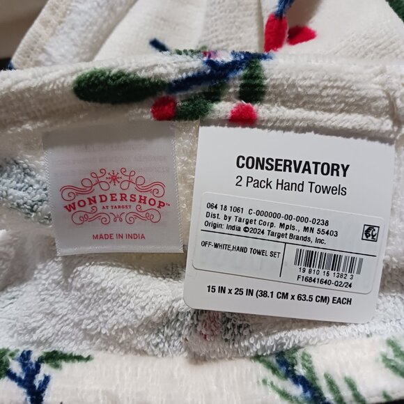 Target Wondershop Christmas towel lot - Picture 4 of 4